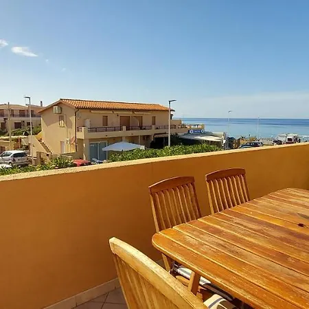 Casa Sul Mare * 카스텔사르도